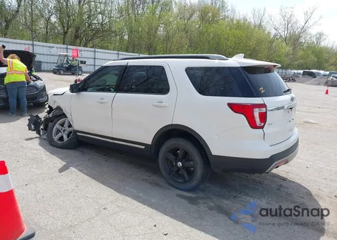 2017 Ford Explorer Xlt z USA, uszkodzony, nr VIN 1FM5K8DH4HGA21835